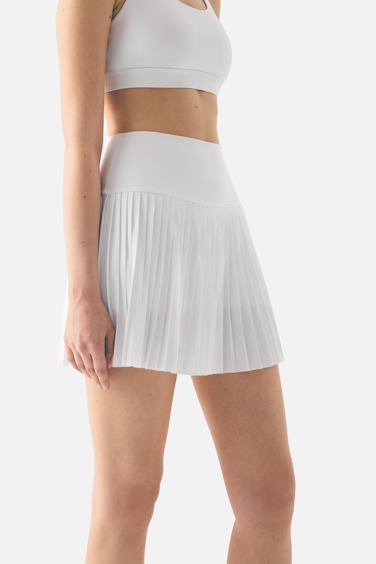 Kickstart Pleated Skirt-White