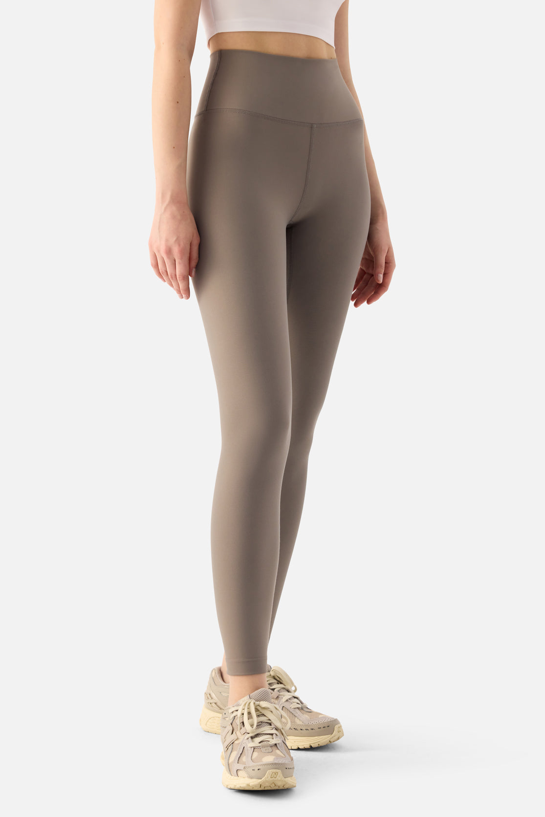 Komfort High Rise Soft Leggings in Stone 7/8 Length