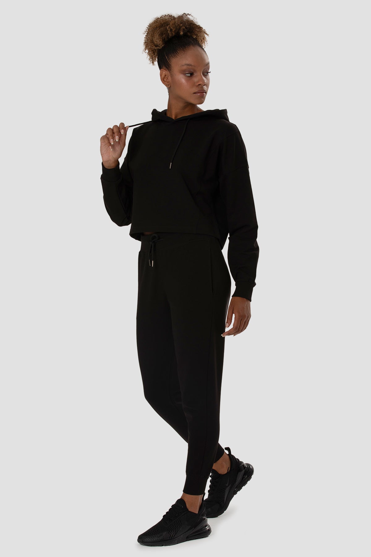 Kayze Oversized Cropped Hoodie - Black