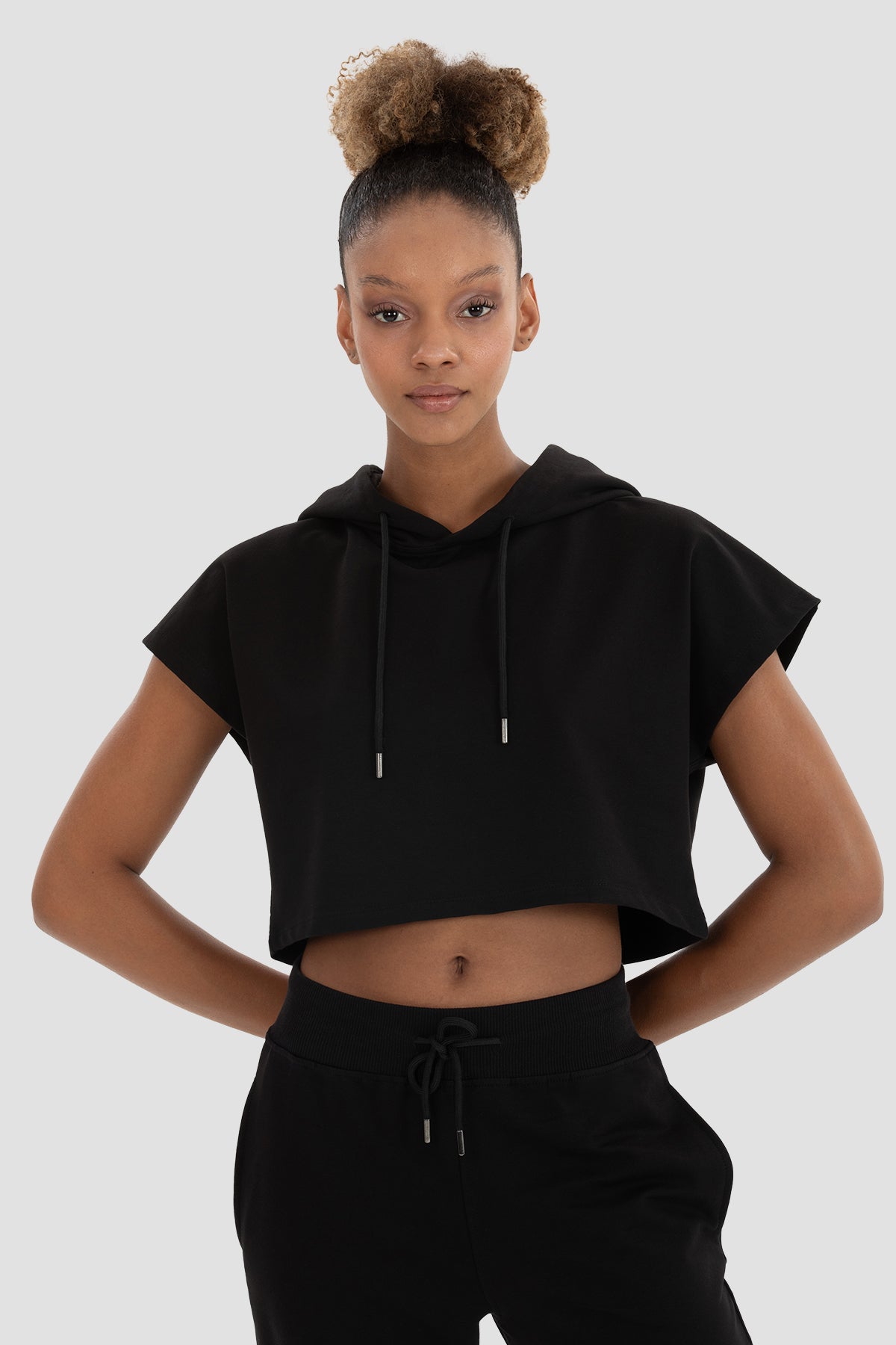 Kush Sleeveless Cropped Hoodie - Black